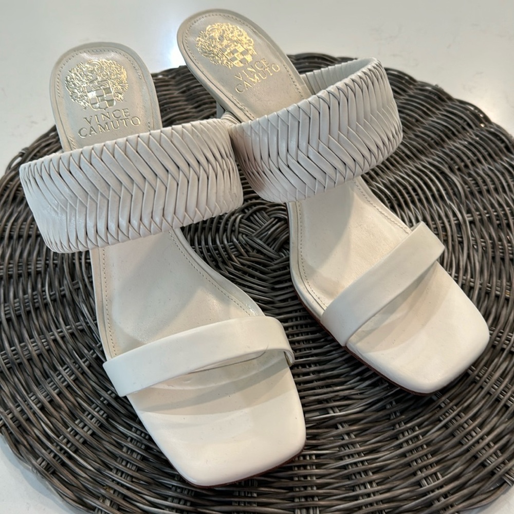 NEW, never worn Vince Camuto Leather Woven Block Heel